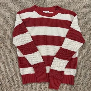 American Eagle Outfitters Red and Cream Knit Sweater Size Medium